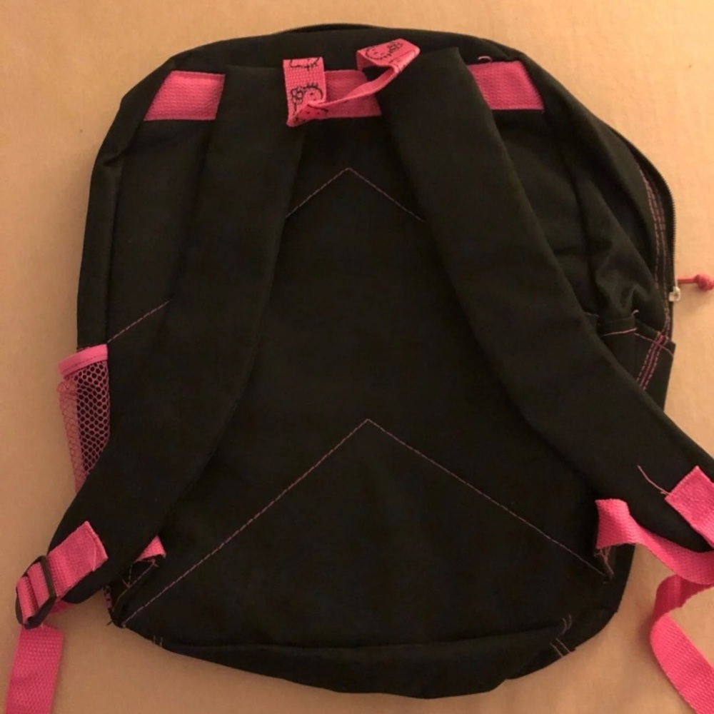 Hello Kitty bundle - Picture 3 of 6